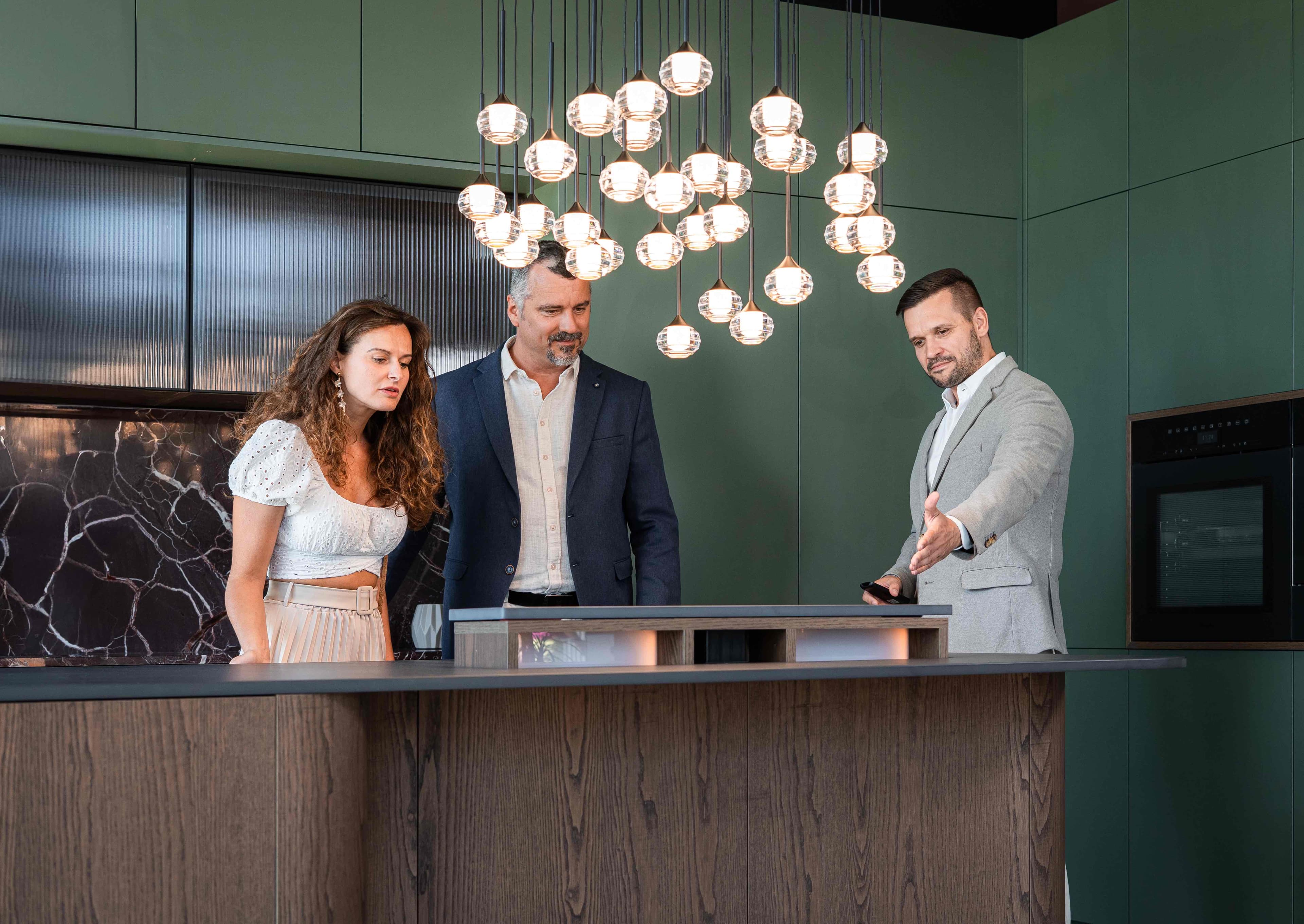 REALIZÁCIA NA KĽÚČ